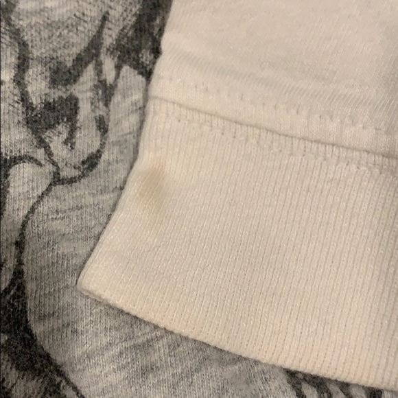 Dinosaur T-shirt - Picture 2 of 2